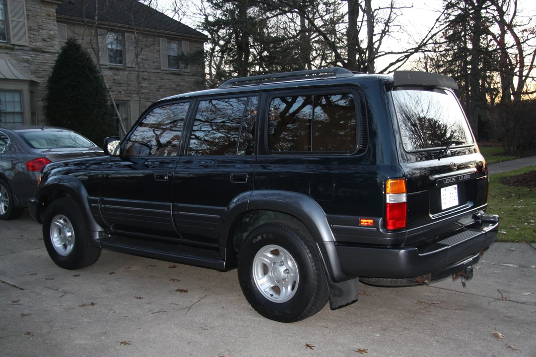 1997 Lexus LX 1st Gen - Image 14 of 31