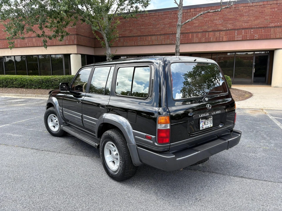 1997 Lexus LX 1st Gen - Image 7 of 31