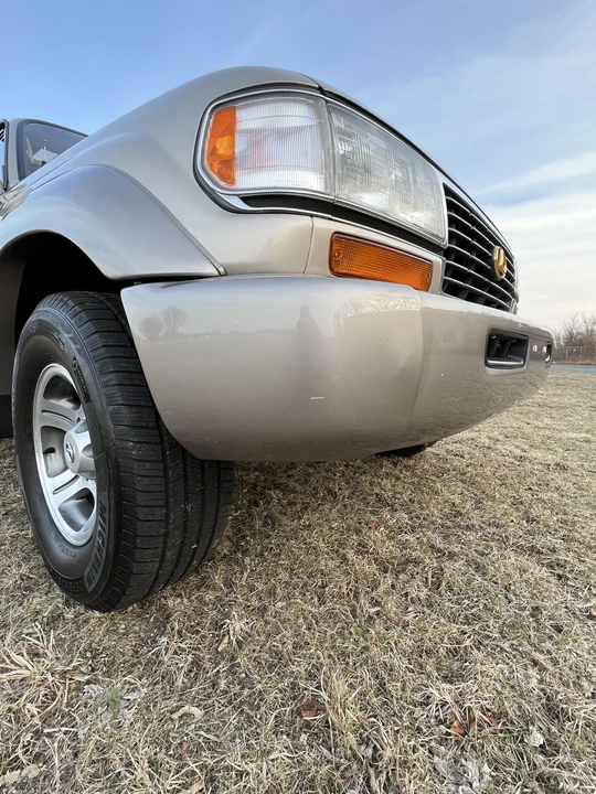 1997 Lexus LX 1st Gen - Image 27 of 31
