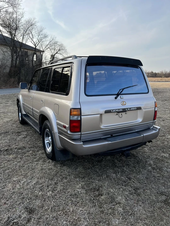 1997 Lexus LX 1st Gen - Image 14 of 31