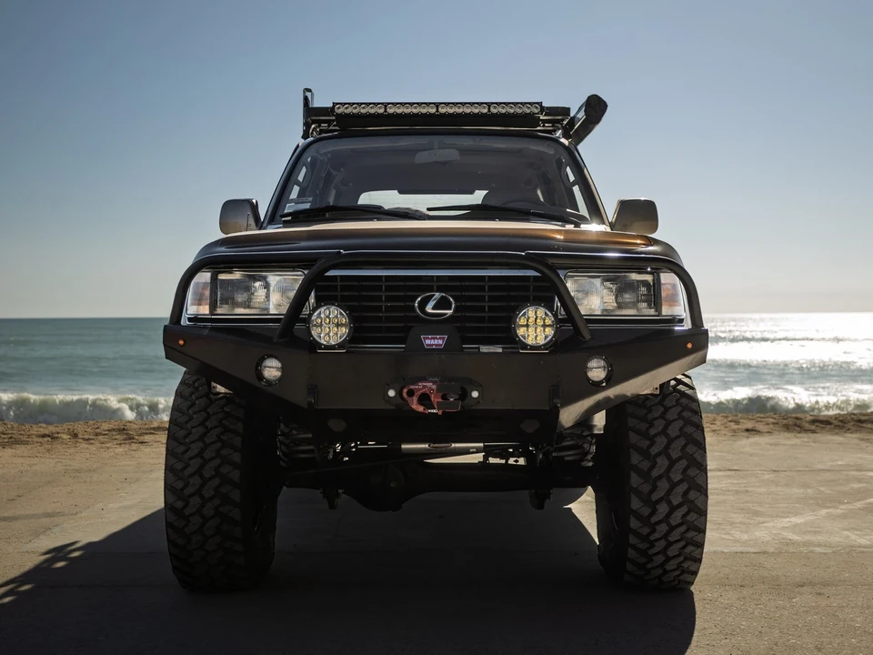 1997 Lexus LX 1st Gen - Image 2 of 8