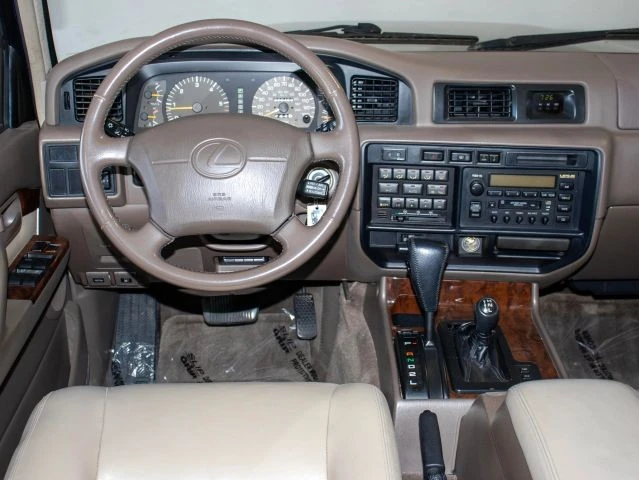 1997 Lexus LX 1st Gen - Image 10 of 21