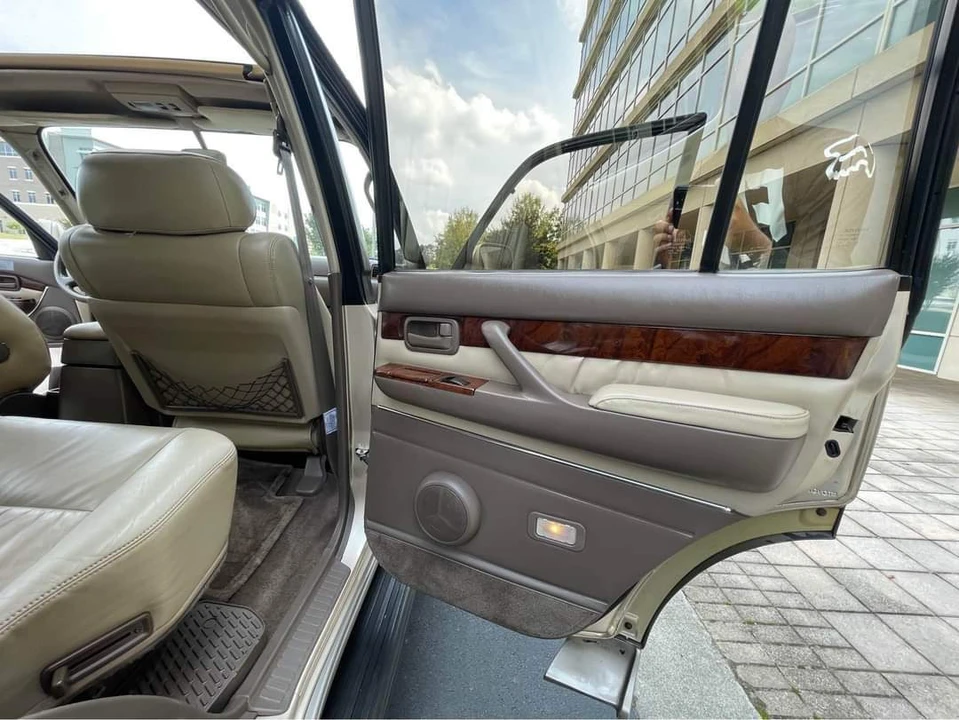 1997 Lexus LX 1st Gen - Image 9 of 15