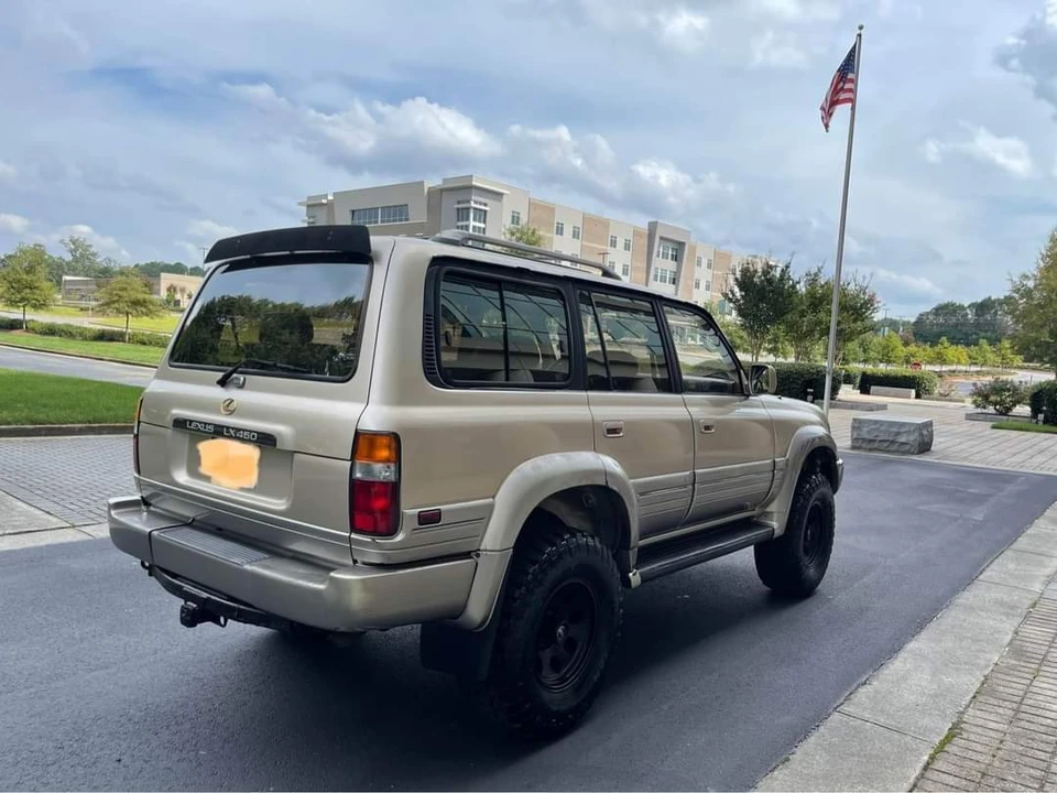 1997 Lexus LX 1st Gen - Image 2 of 15