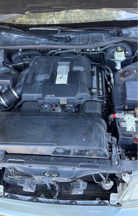 1997 Lexus LS 2nd Gen - Image 10 of 12
