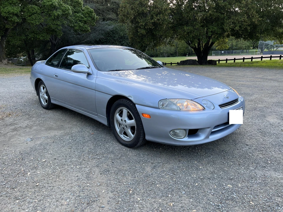 1997 Lexus SC400 - Image 13 of 17