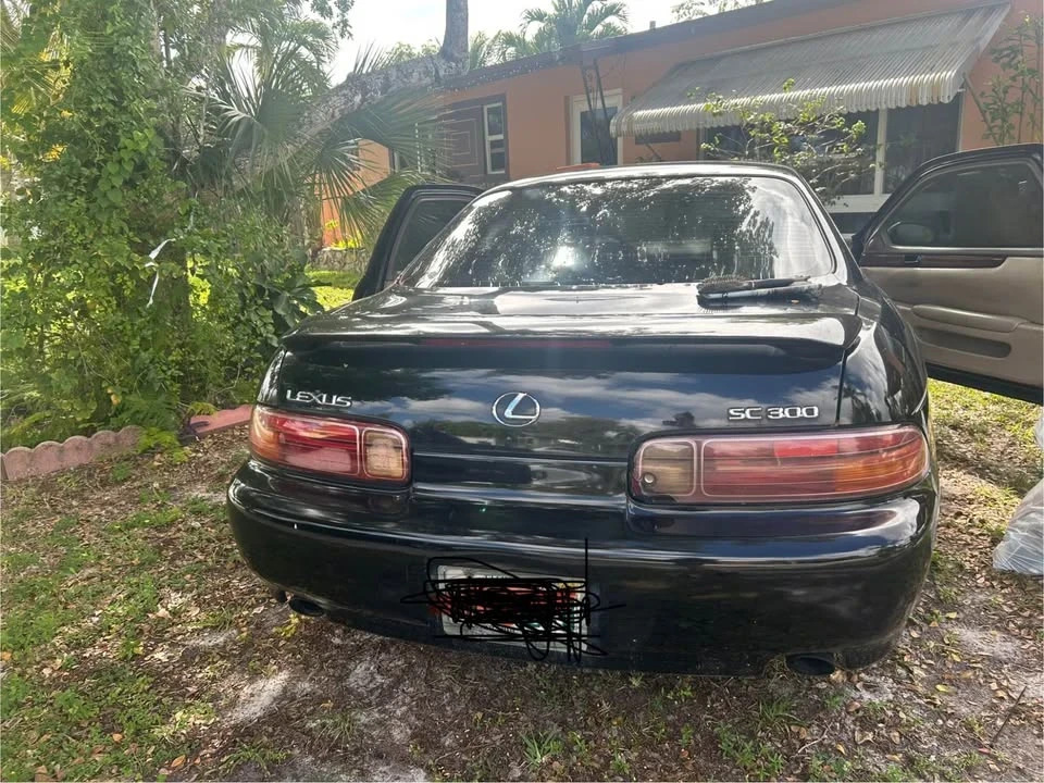 1997 Lexus SC400 - Image 7 of 7
