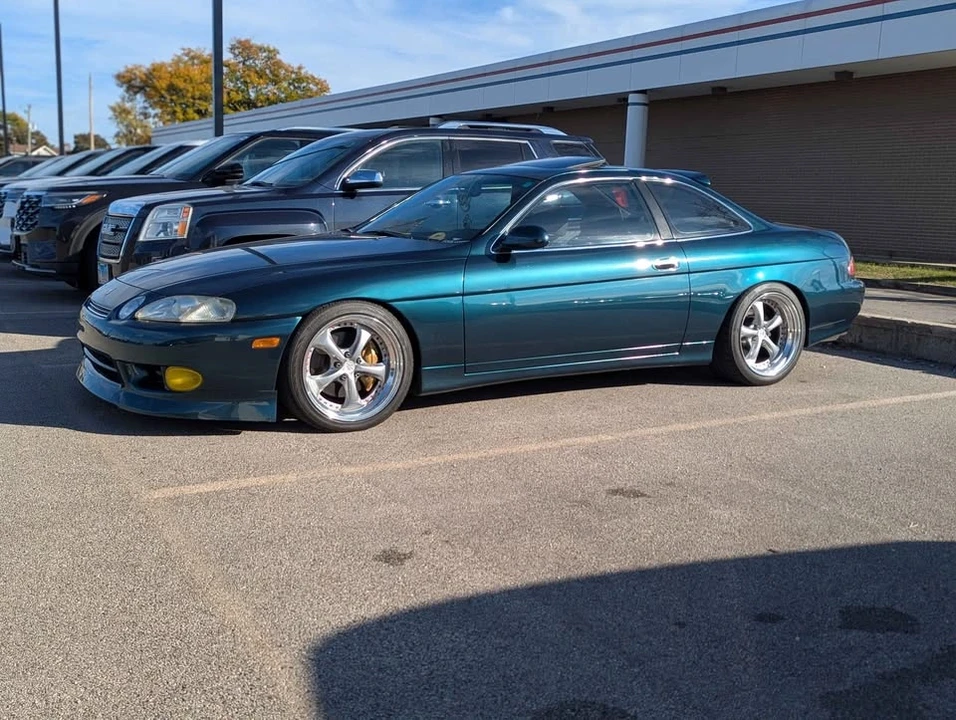 1997 Lexus SC400 - Image 2 of 15