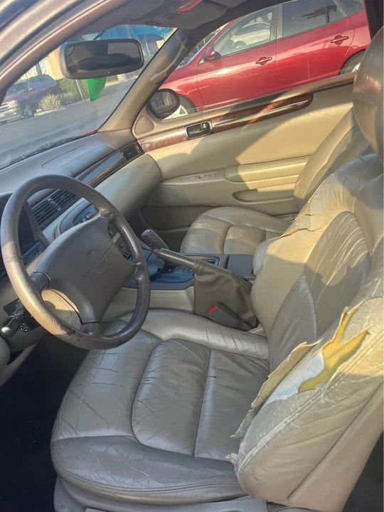 1997 Lexus SC400 - Image 5 of 6