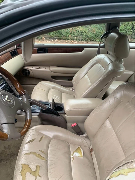 1997 Lexus SC400 - Image 4 of 4