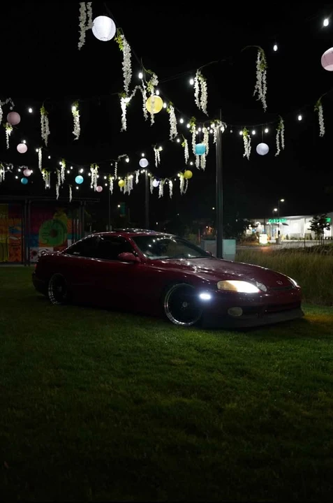 1997 Lexus SC400 - Image 2 of 9
