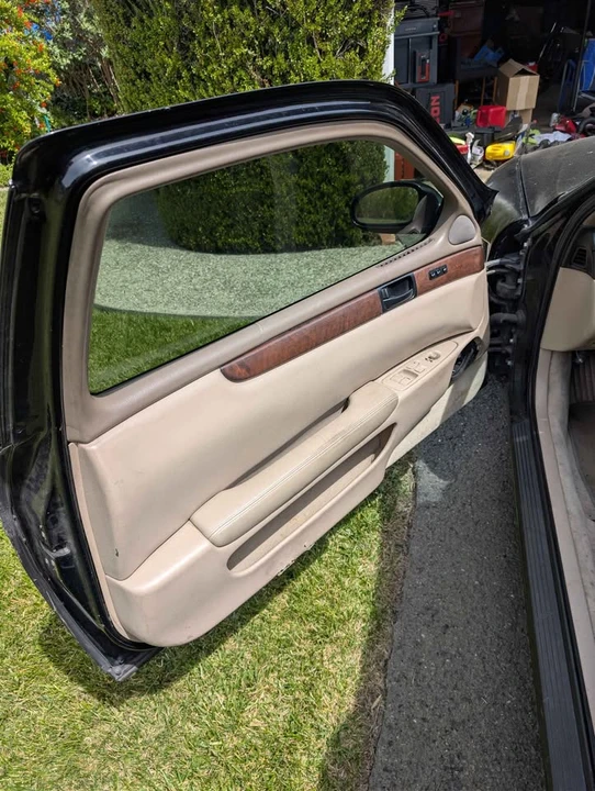 1997 Lexus SC400 - Image 6 of 13