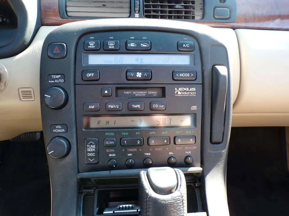 1997 Lexus SC400 - Image 16 of 18