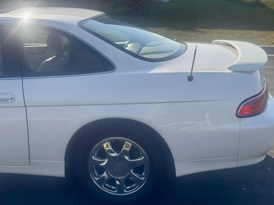 1997 Lexus SC400 - Image 14 of 31