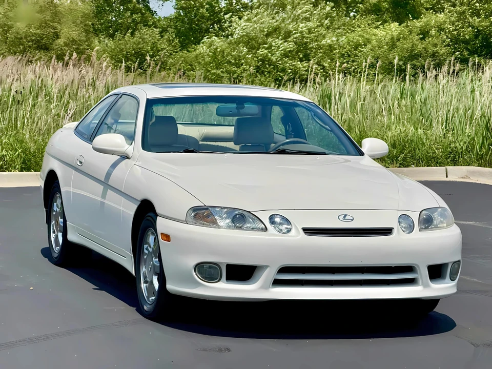 1997 Lexus SC400 - Image 8 of 31