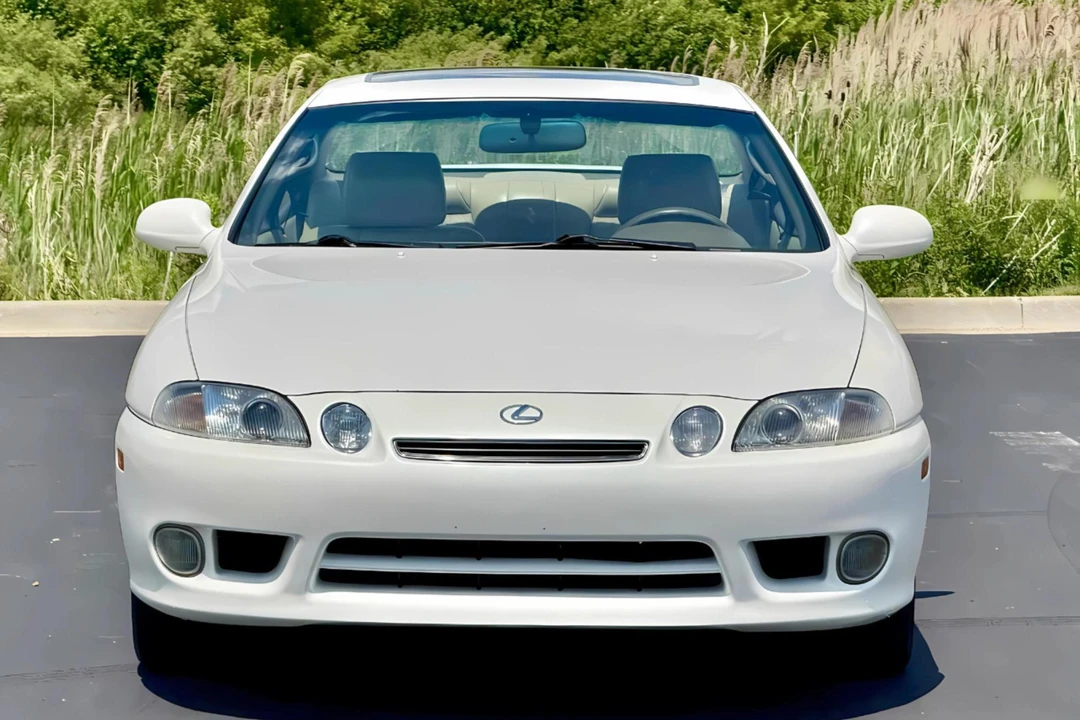 1997 Lexus SC400 - Image 2 of 31