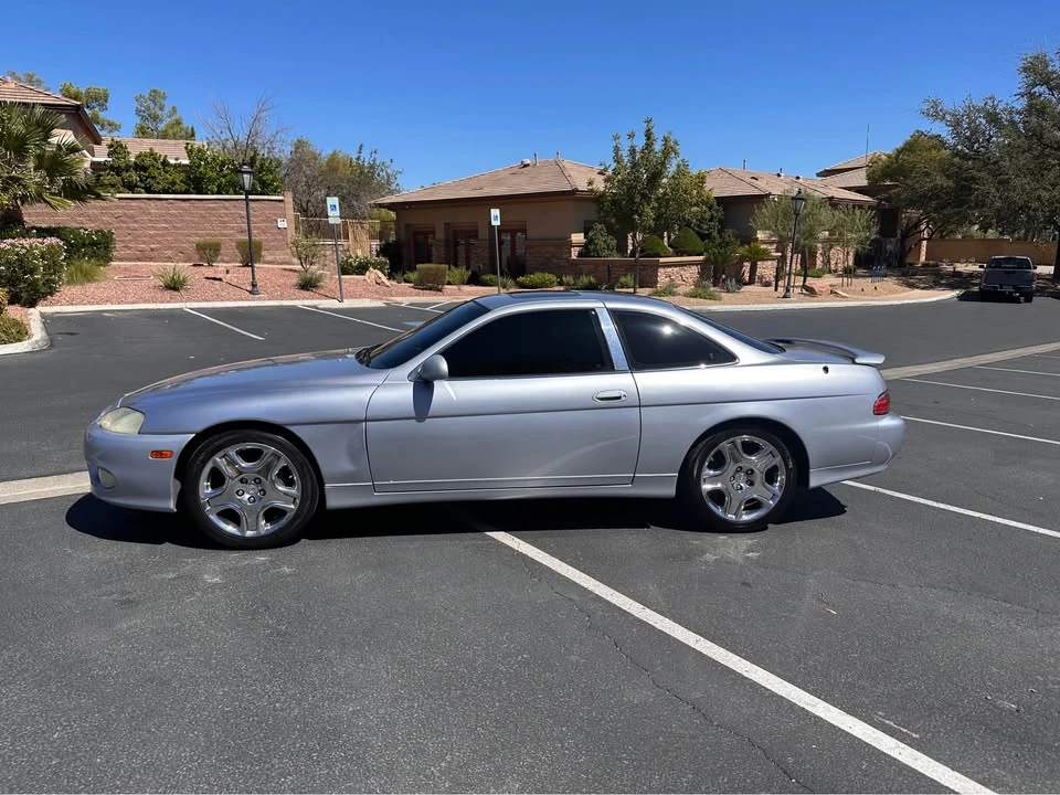 1997 Lexus SC400 - Image 5 of 12