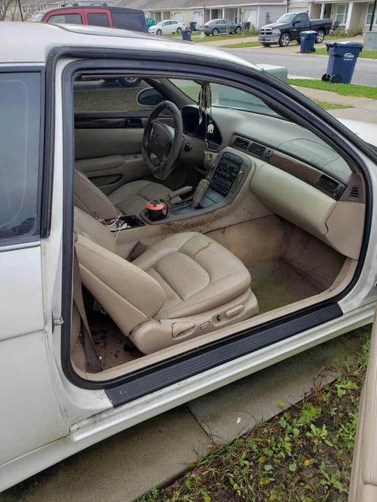 1997 Lexus SC400 - Image 7 of 7