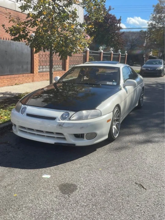1997 Lexus SC400 - Image 2 of 19