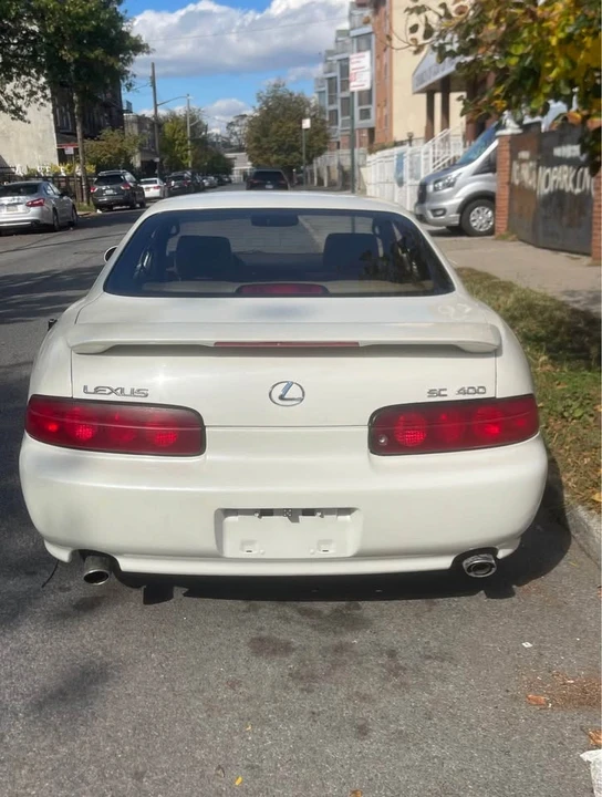 1997 Lexus SC400 - Image 5 of 19