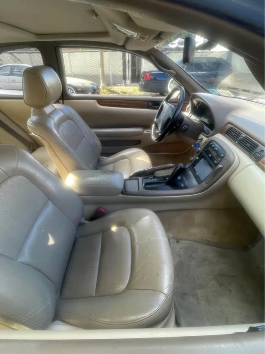 1997 Lexus SC400 - Image 8 of 19