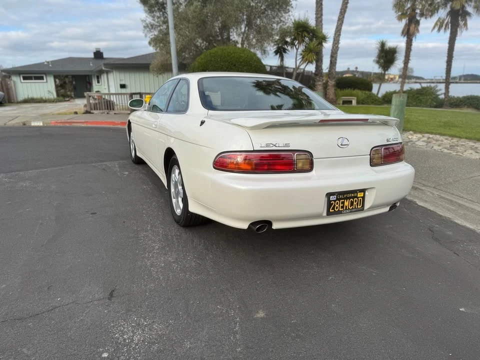 1997 Lexus SC400 - Image 6 of 9