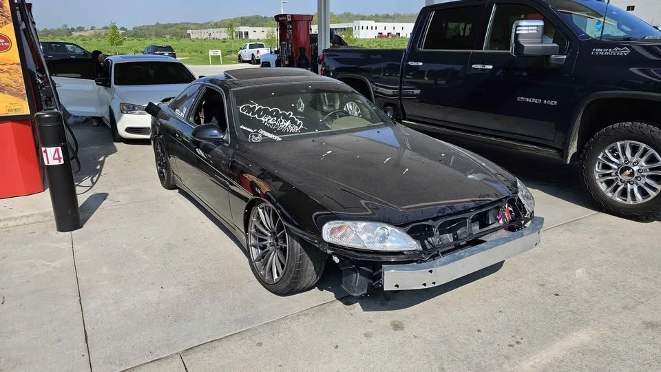1997 Lexus SC400 - Image 2 of 11