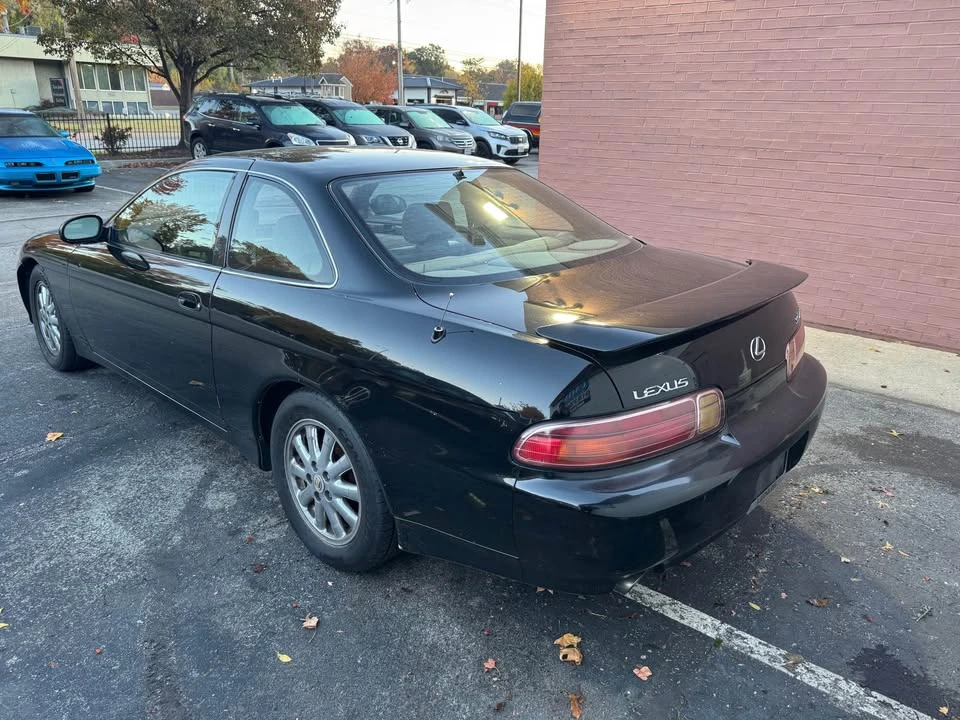 1997 Lexus SC400 - Image 3 of 14