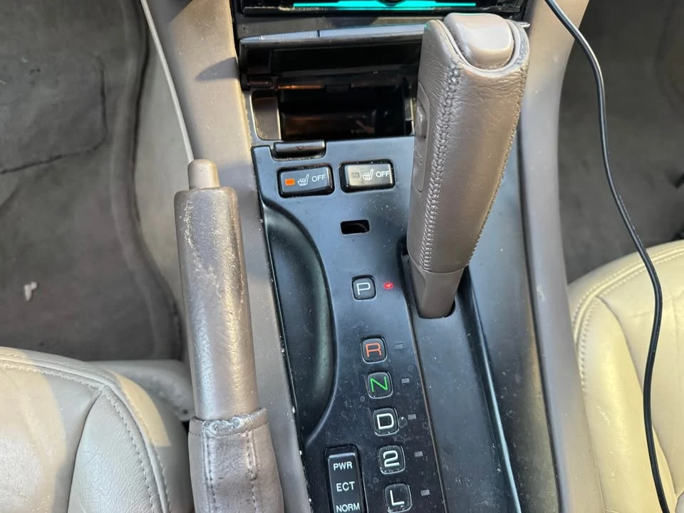 1997 Lexus SC400 - Image 11 of 14
