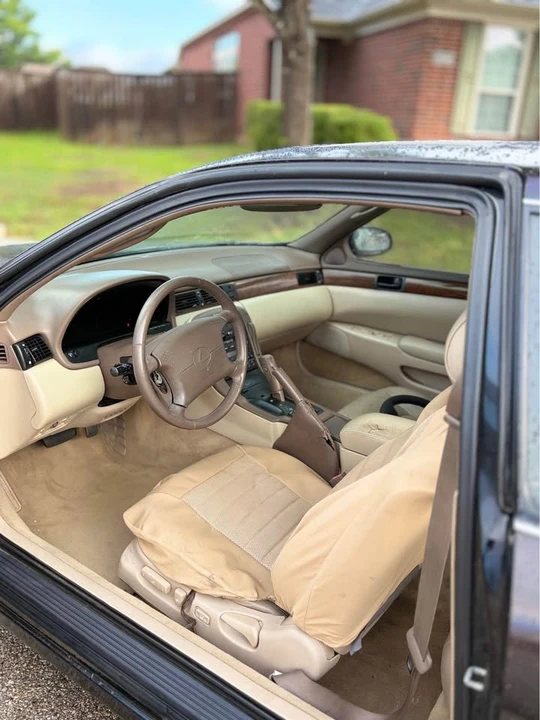 1997 Lexus SC - Image 9 of 15
