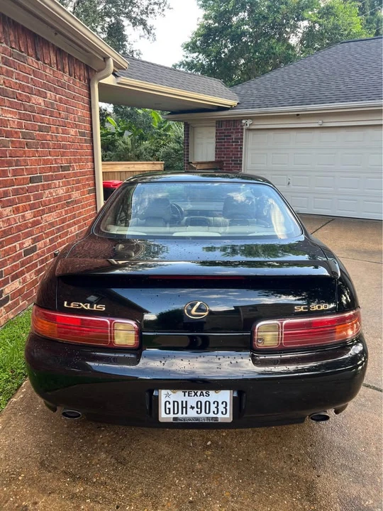 1997 Lexus SC - Image 8 of 15