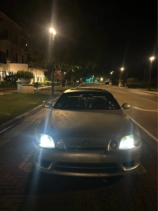 1997 Lexus SC400 - Image 11 of 15