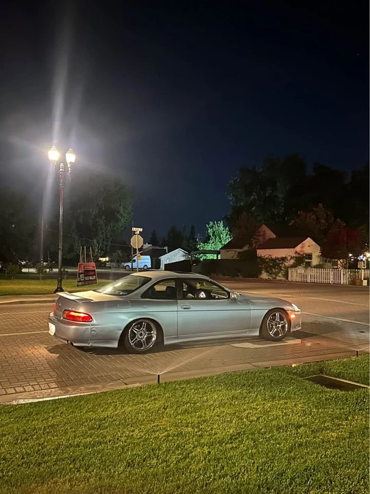 1997 Lexus SC400 - Image 13 of 15