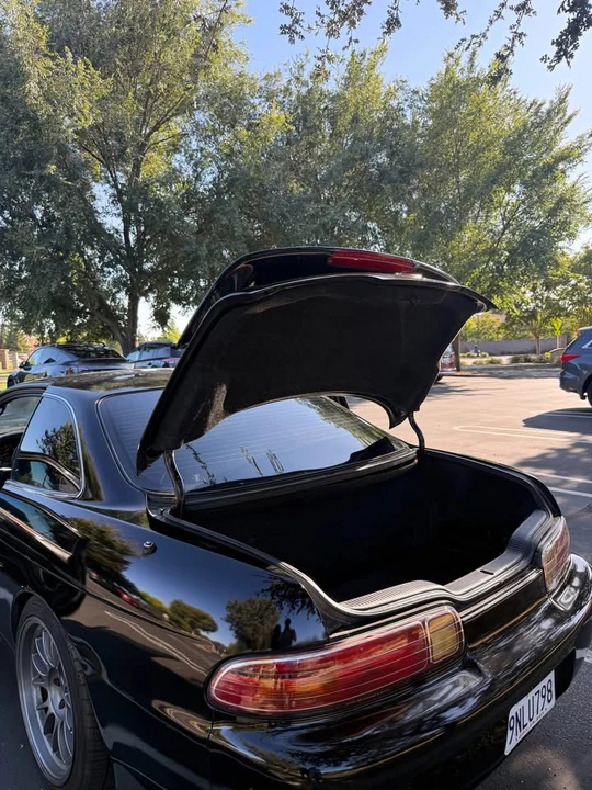 1997 Lexus SC400 - Image 13 of 14