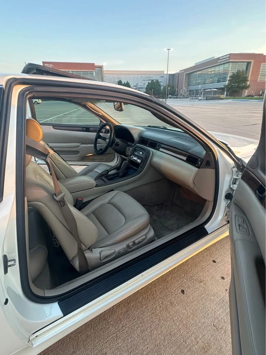 1997 Lexus SC400 - Image 14 of 20