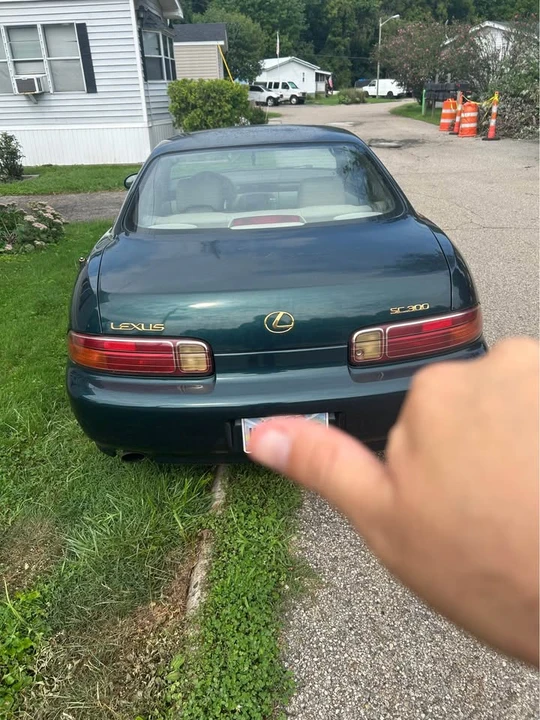 1997 Lexus SC400 - Image 3 of 14