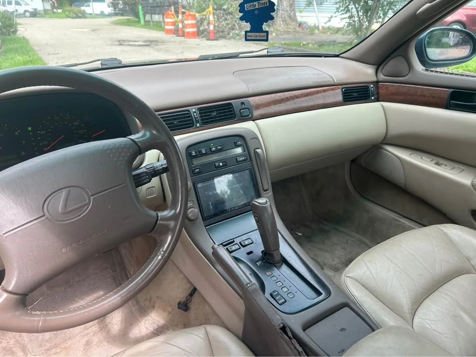 1997 Lexus SC400 - Image 7 of 14
