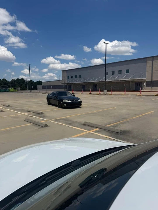 1997 Lexus SC400 - Image 2 of 4