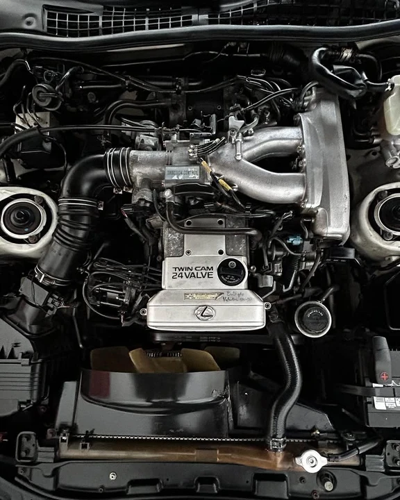1997 Lexus SC400 - Image 5 of 5