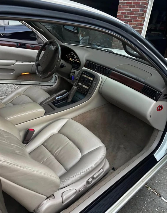 1997 Lexus SC400 - Image 7 of 10