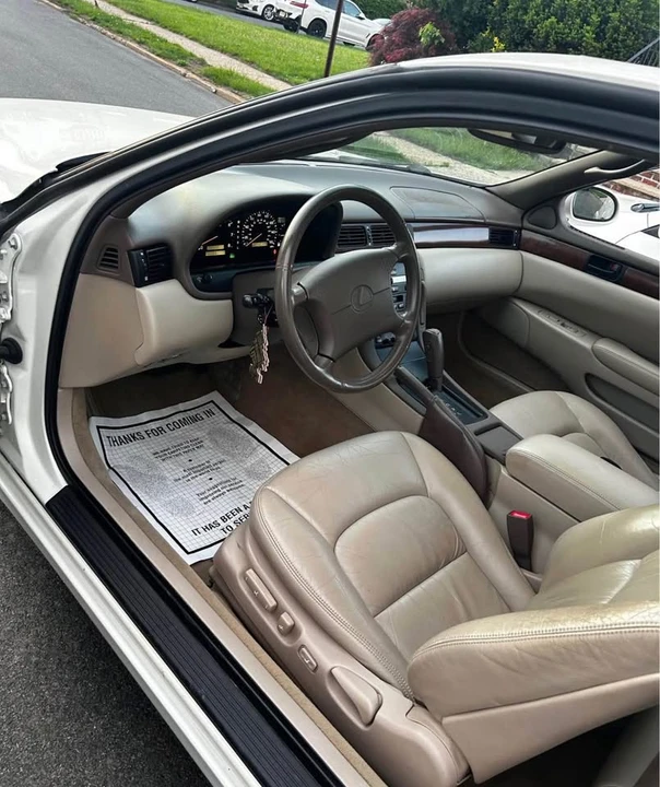 1997 Lexus SC400 - Image 6 of 10