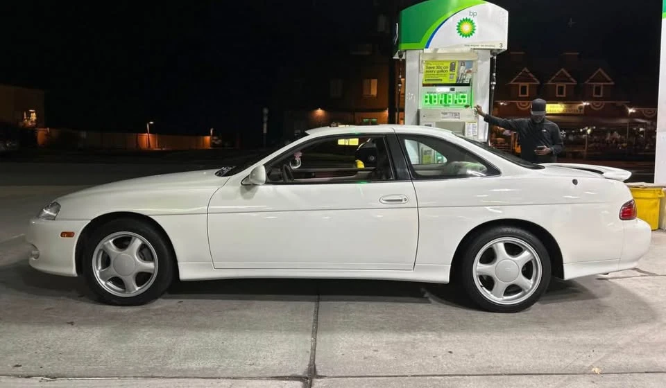 1997 Lexus SC400 - Image 4 of 10