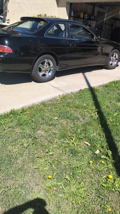 1997 Lexus SC400 - Image 2 of 6