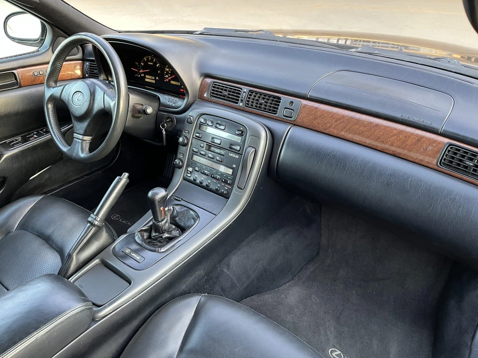 1997 Lexus SC400 - Image 29 of 31