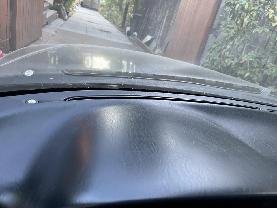 1997 Lexus SC400 - Image 23 of 31