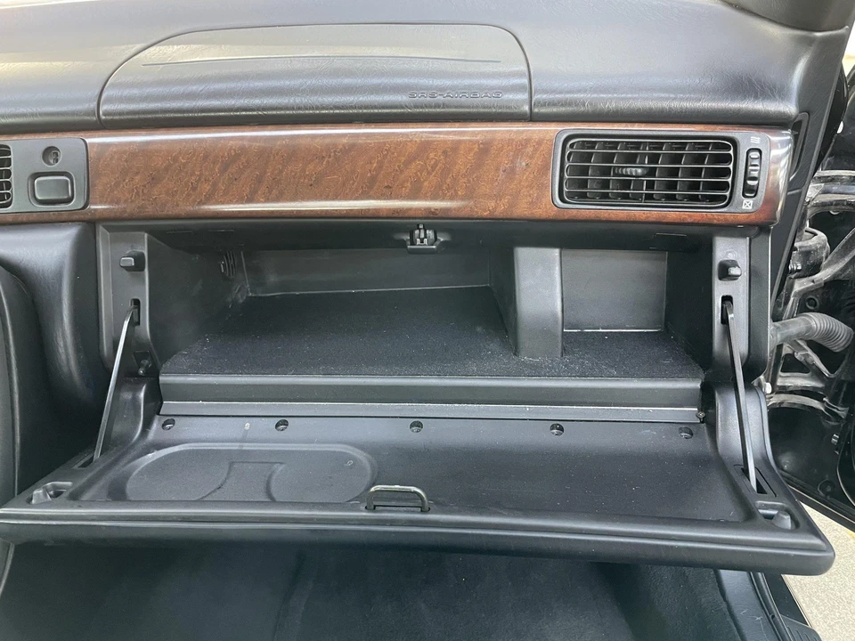 1997 Lexus SC400 - Image 31 of 31