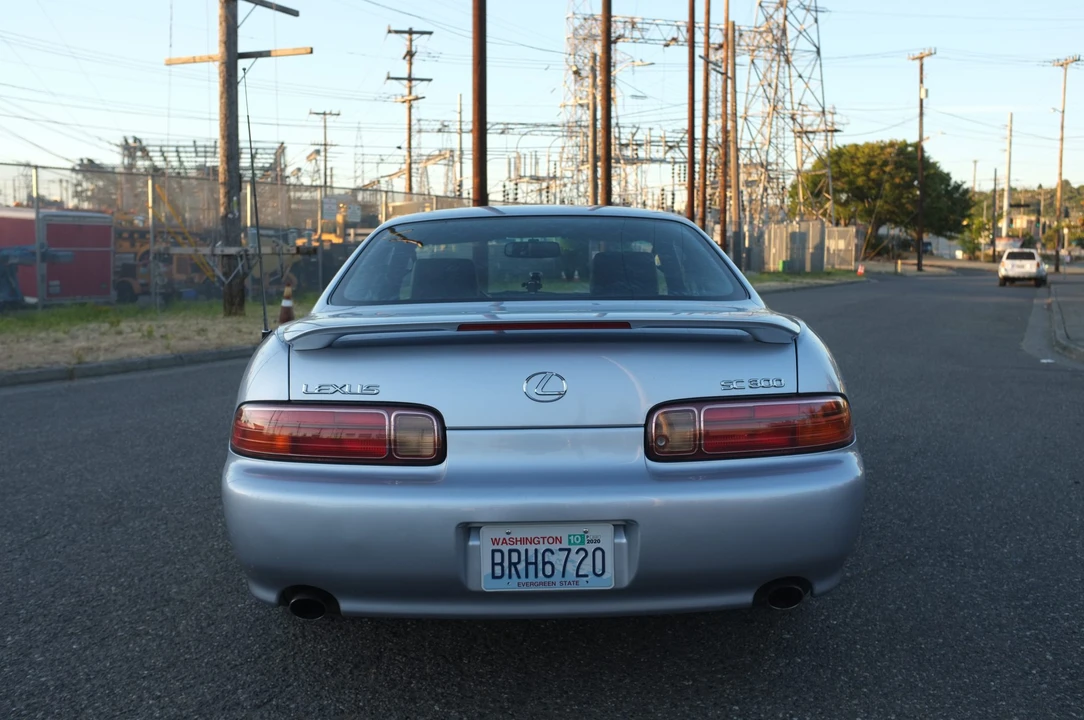 1997 Lexus SC400 - Image 16 of 31
