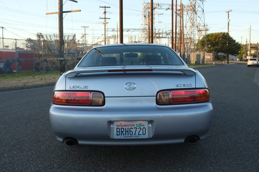 1997 Lexus SC400 - Image 19 of 31