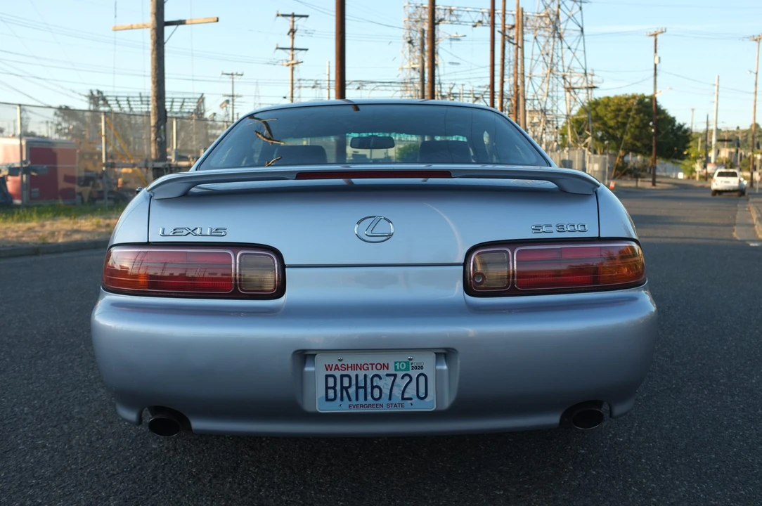 1997 Lexus SC400 - Image 15 of 31