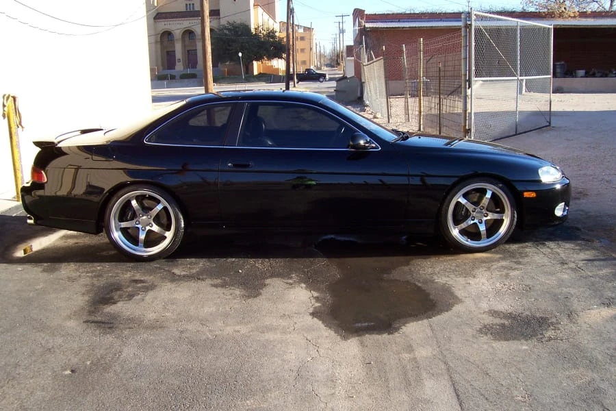 1997 Lexus SC400 - Image 2 of 9